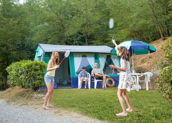 sassabanek fr tentes-equipees-camping-lac-d-iseo 015