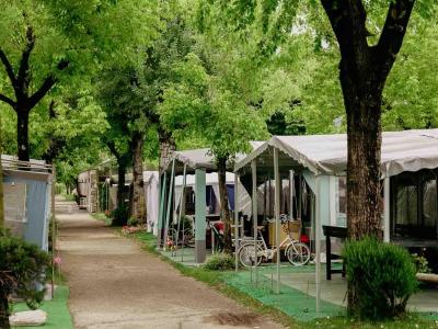 sassabanek it offerta-campeggio-lago-iseo-tour-bicicletta-franciacorta 019